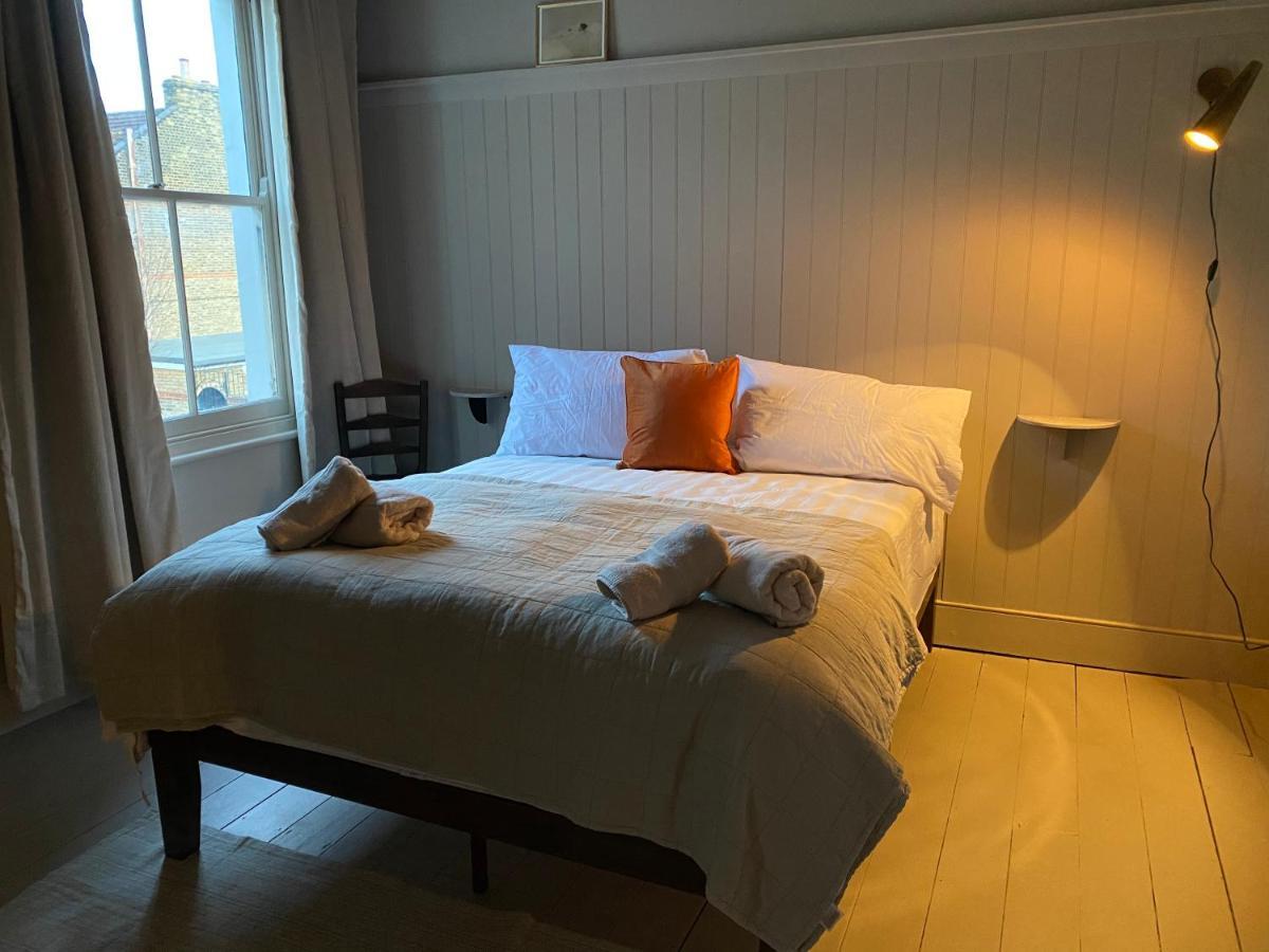 Stylish Apt London Excel Olympic Close To Station Lejlighed Eksteriør billede