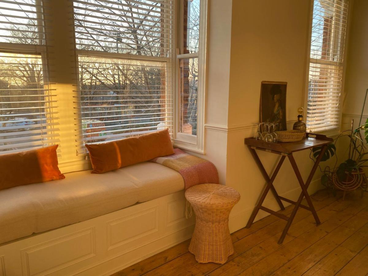 Stylish Apt London Excel Olympic Close To Station Lejlighed Eksteriør billede